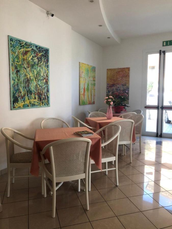 Hotel Alda Cervia Esterno foto