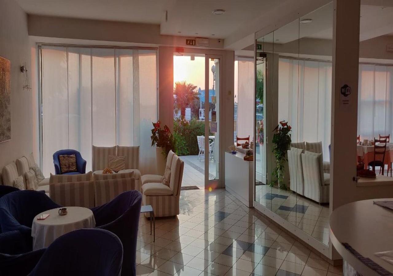 Hotel Alda Cervia Esterno foto